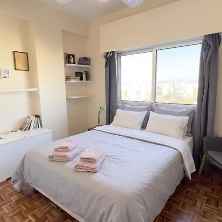 Panorama 2bdr Finikoudes Apartment Larnaca