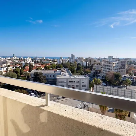 Panorama 2bdr Finikoudes
